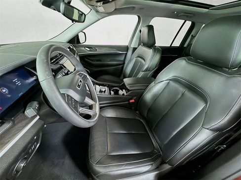 Used 2022 Jeep Grand Cherokee Limited 4xe image 15