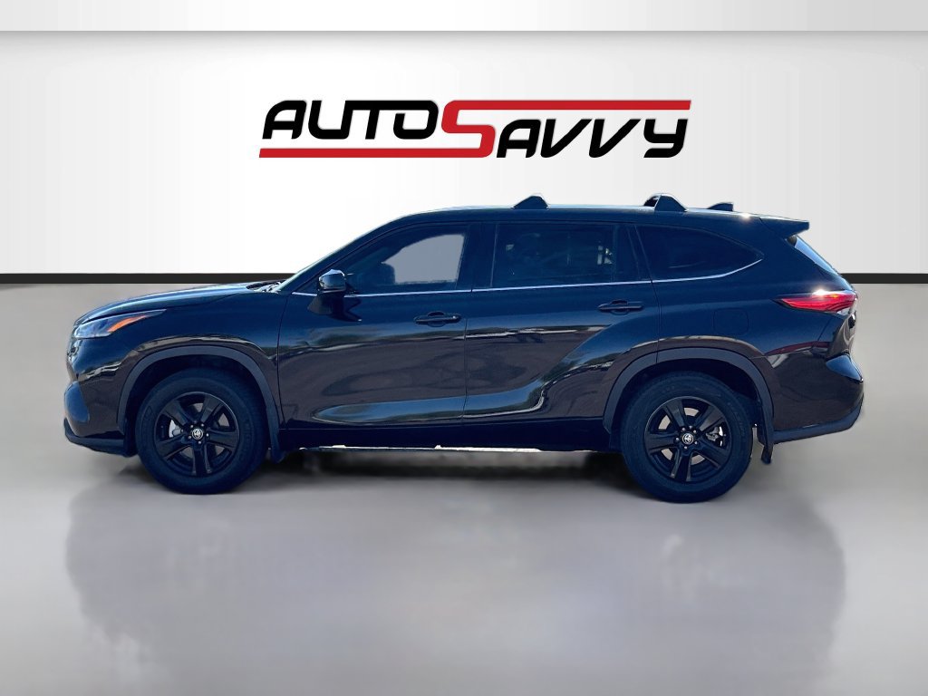 Used 2021 Toyota Highlander L FWD image 4