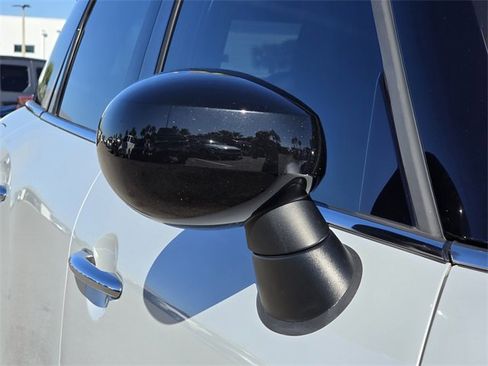 Used 2021 MINI Cooper Countryman Oxford Edition image 13