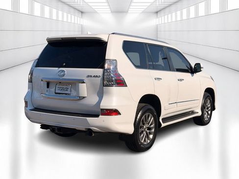 Used 2016 Lexus GX 460 Luxury AWD/4WD image 5