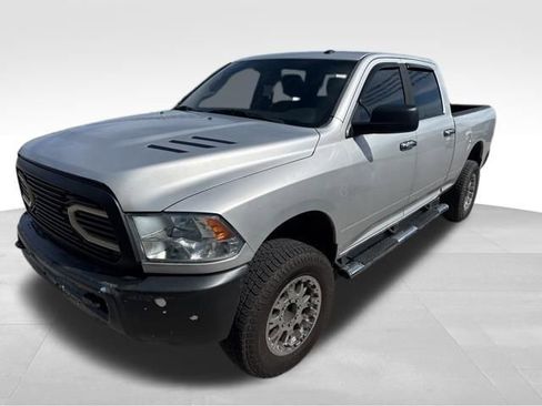 Used 2016 RAM 2500 SLT image 2