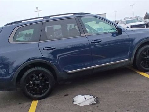 Certified 2023 Kia Telluride SX Prestige X-Pro image 3