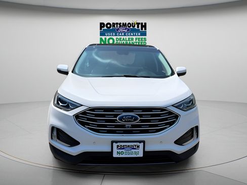 Used 2020 Ford Edge Titanium w/ Equipment Group 301A AWD/4WD image 9