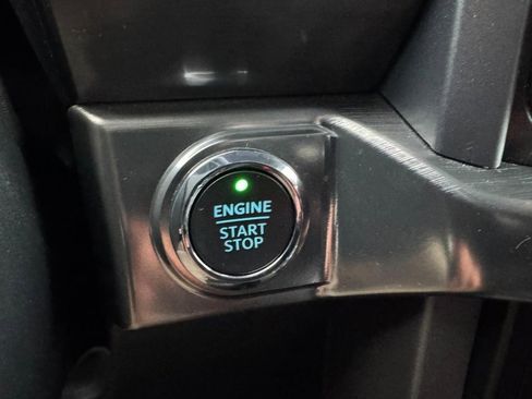 Used 2023 Ford F150 Lariat w/ Equipment Group 502A High image 23