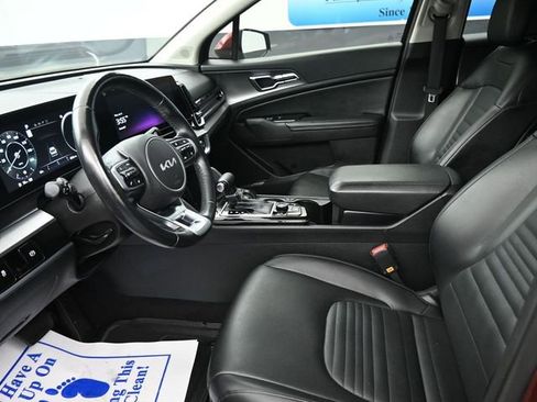 Used 2023 Kia Sportage SX image 13