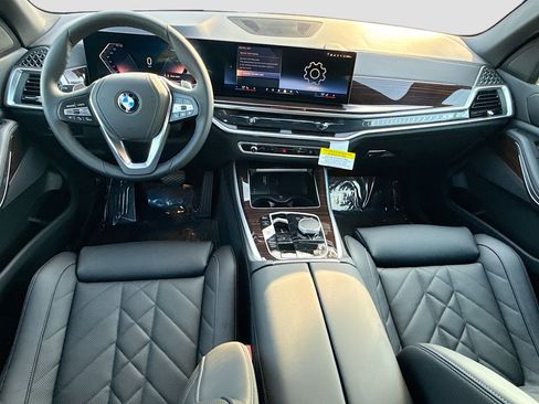 New 2026 BMW X5 sDrive40i image 17