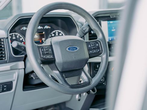 Used 2022 Ford F150 XLT w/ Trailer Tow Package image 15