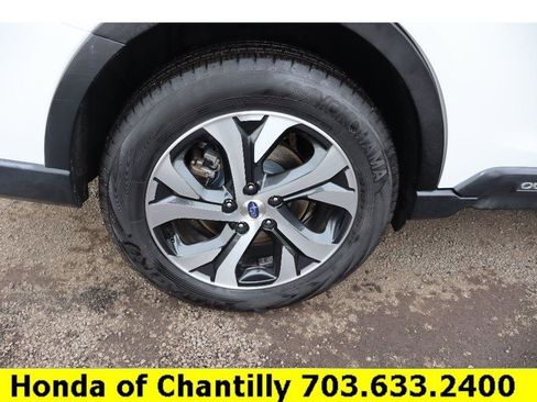 Used 2020 Subaru Outback Limited image 32