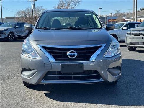 Used 2019 Nissan Versa S image 8
