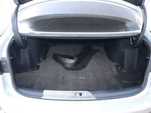 Used 2016 Lexus IS 350 w/ F Sport Package RWD image 11