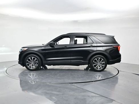 New 2026 Ford Explorer ST-Line RWD image 8