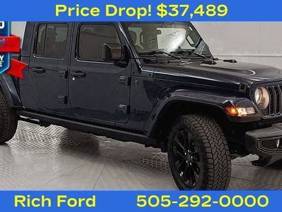 Used 2025 Jeep Gladiator Sport