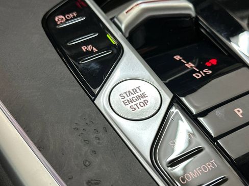 New 2026 BMW X7 xDrive40i w/ Premium Package image 30