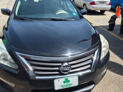 Used 2015 Nissan Altima 2.5 S w/ Sport Value Package FWD image 1