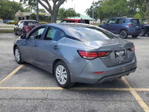Used 2024 Nissan Sentra S image 5