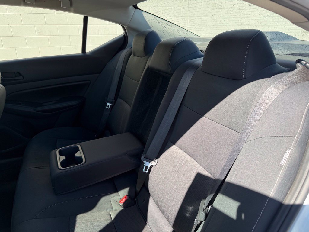 Used 2025 Nissan Altima 2.5 SV AWD/4WD image 27