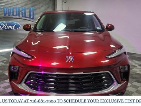 Used 2025 Buick Encore GX Preferred image 3