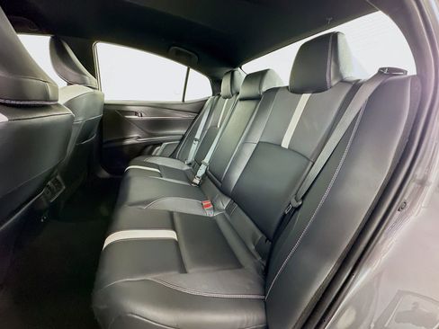 Certified 2025 Toyota Camry SE image 23