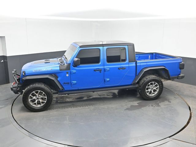 Used 2024 Jeep Gladiator Sport AWD/4WD image 33
