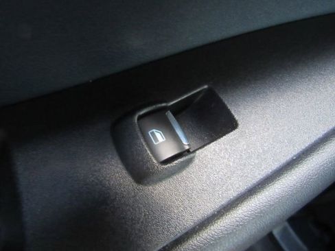 Used 2022 Ford Edge SEL w/ Sport Appearance Package image 31