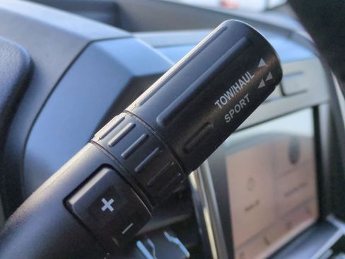 Used 2016 Ford F150 XLT w/ Equipment Group 302A Luxury image 29