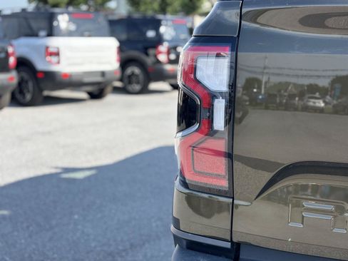 Used 2025 Ford Ranger Raptor AWD/4WD image 12