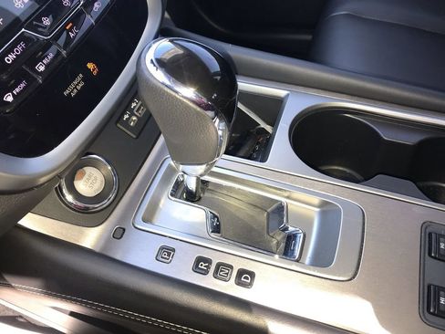 Used 2023 Nissan Murano SV w/ SV Midnight Edition Package FWD image 19