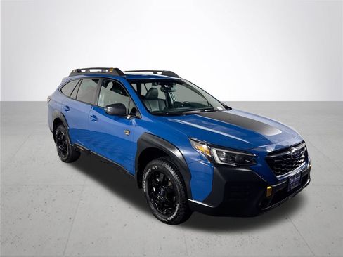 Used 2022 Subaru Outback Wilderness w/ Wilderness Package AWD/4WD image 5