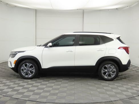 Used 2024 Kia Seltos S image 8