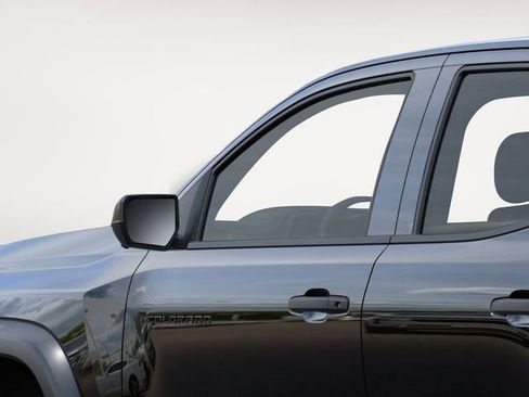 New 2026 Chevrolet Colorado Trail Boss w/ Off-Road Front Bumper Package image 13