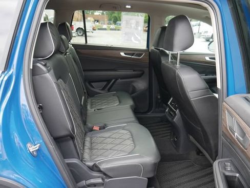 Used 2025 Volkswagen Atlas SEL Premium R-Line AWD/4WD image 27