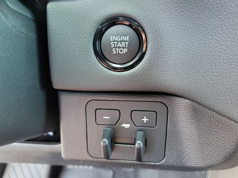 New 2026 Toyota Tundra Limited AWD/4WD image 20
