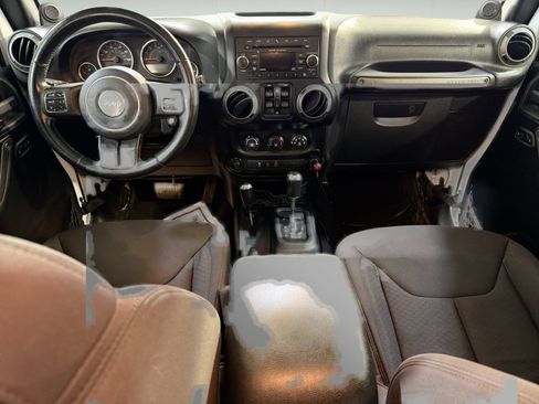 Used 2013 Jeep Wrangler Unlimited Sport AWD/4WD image 25