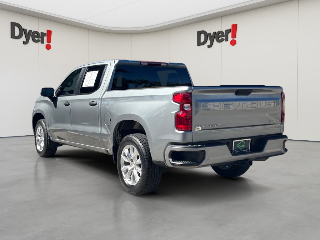 Certified 2025 Chevrolet Silverado 1500 Custom RWD image 3
