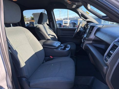 Used 2022 RAM 3500 Tradesman image 24