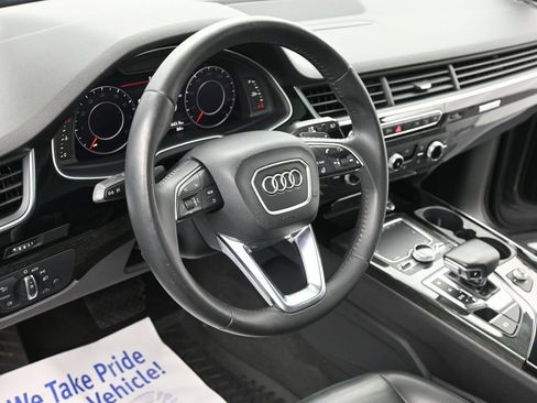 Used 2019 Audi Q7 3.0T Premium AWD/4WD image 14