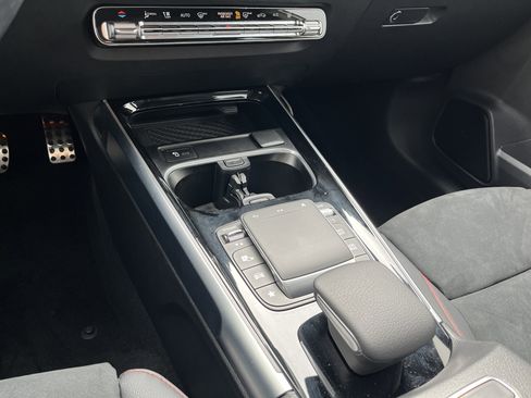 Used 2023 Mercedes-Benz EQB 350 4MATIC SUV image 11