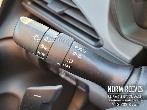 Certified 2025 Subaru Crosstrek 2.5i Premium image 30