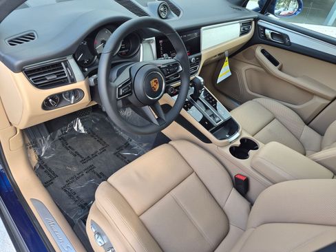 New 2026 Porsche Macan S AWD/4WD image 4