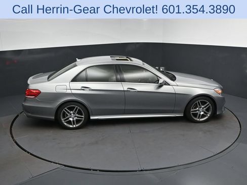 Used 2015 Mercedes-Benz E 350 Sedan image 34
