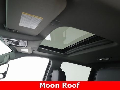 Used 2025 GMC Sierra 2500 Denali w/ Denali Reserve Package image 18