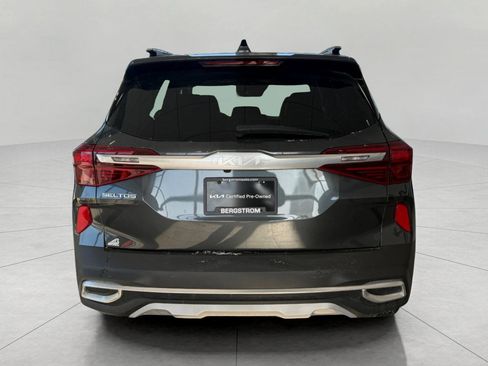 Used 2023 Kia Seltos EX image 10