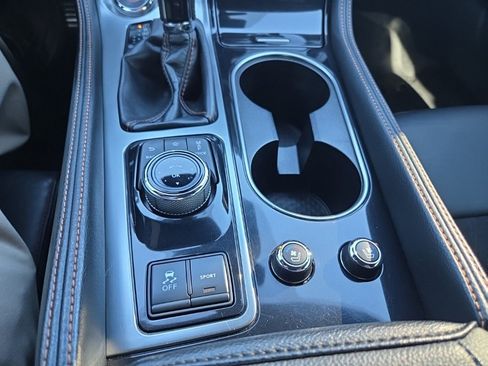 Used 2021 Nissan Maxima SR w/ Sport Mat Group image 24