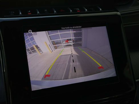 Used 2023 Jeep Grand Cherokee Altitude AWD/4WD image 15