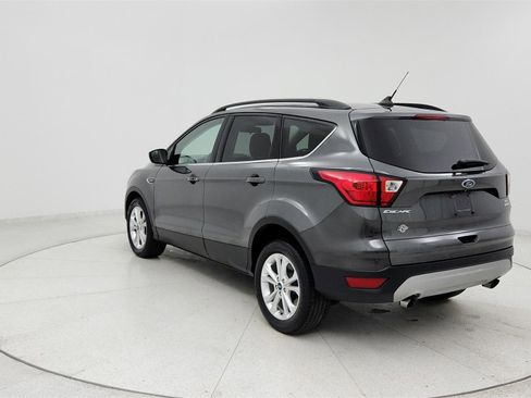 Used 2019 Ford Escape SEL image 3