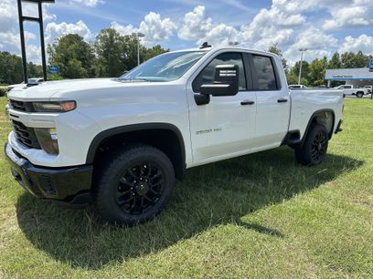 Used 2024 Chevrolet Silverado 2500 Custom w/ Custom Convenience Package