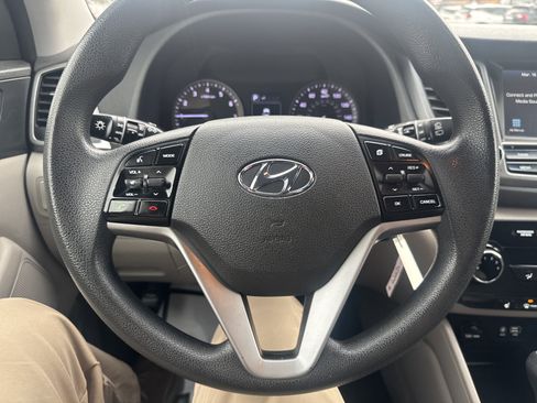 Used 2018 Hyundai Tucson SEL image 17