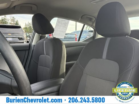 Used 2024 Nissan Sentra SV image 10