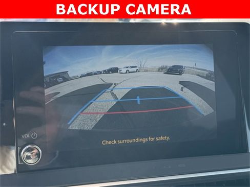 Certified 2023 Toyota Prius LE image 4