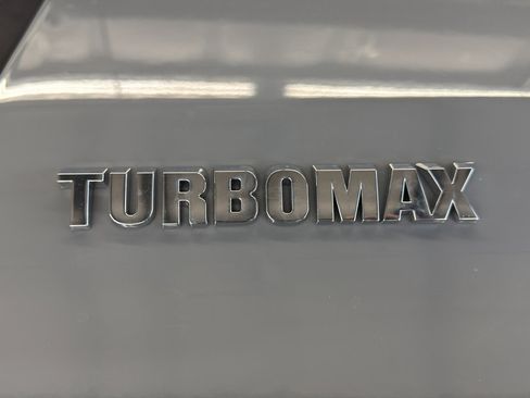 Used 2025 Chevrolet Silverado 1500 Custom AWD/4WD image 12